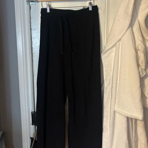 Aritzia Wilfred Lounge Pant - Picture 4 of 5